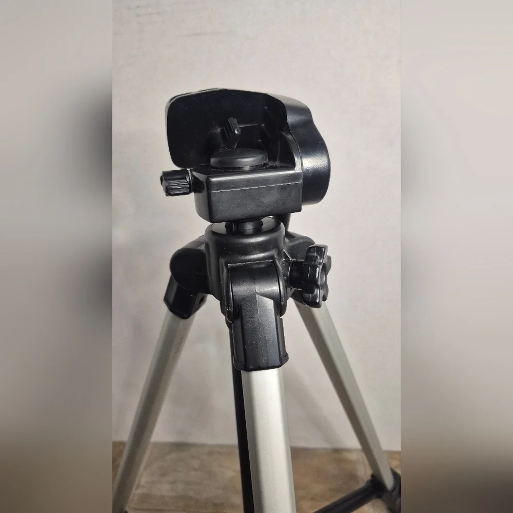 Videomate 300 Tripod Camera Stand Black Silver Adjustable Photography Tripod - Picture 4 of 8